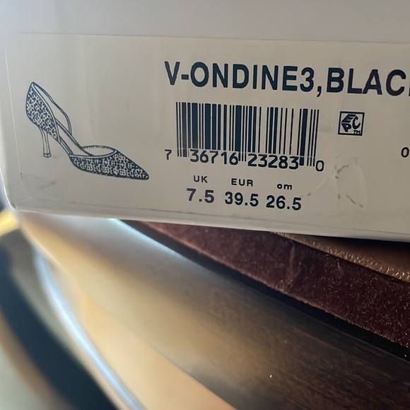 Via Spiga embellished satin d’Orsay pump, black 3.5”heel 9.5M 39.5 - Picture 11 of 12
